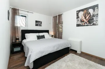 Spacious Family Villa with Heated Pool in Trogir