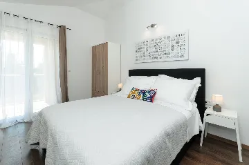 Spacious Family Villa with Heated Pool in Trogir