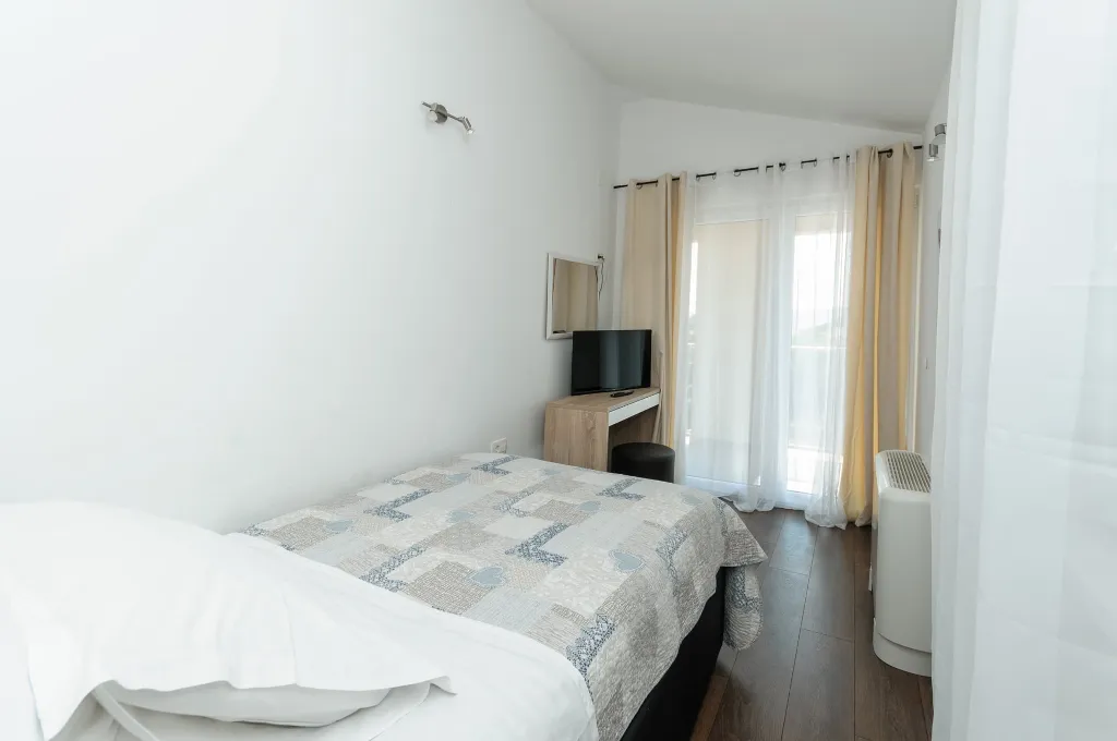 Spacious Family Villa with Heated Pool in Trogir