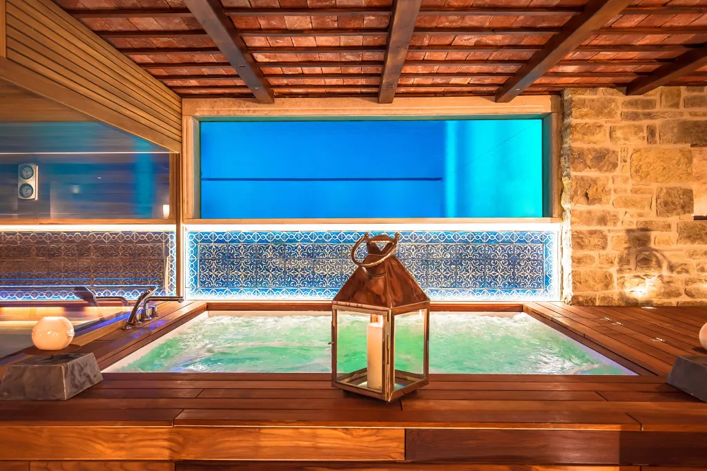 Spacious Country Villa with Pool in Motovun