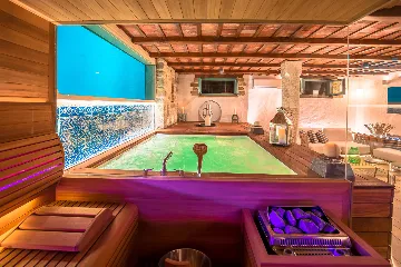 Spacious Country Villa with Pool in Motovun