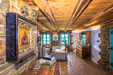 Spacious Country Villa with Pool in Motovun