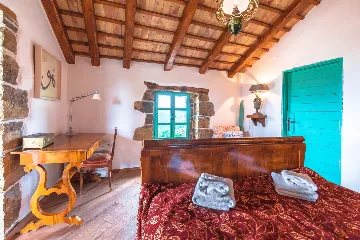 Spacious Country Villa with Pool in Motovun