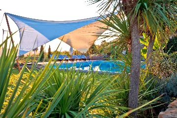 Spacious Country Villa with Pool in Motovun