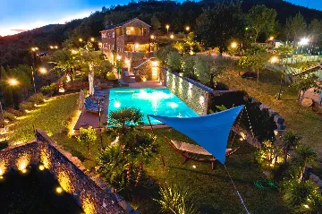 Spacious Country Villa with Pool in Motovun