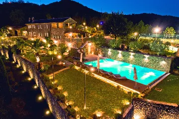 Spacious Country Villa with Pool in Motovun