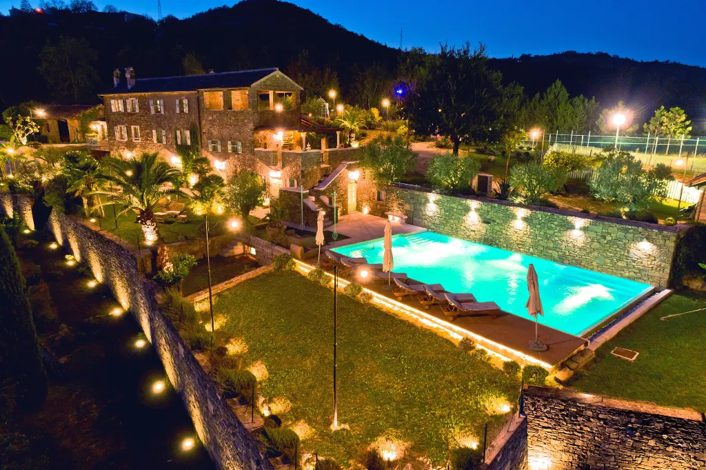Spacious Country Villa with Pool in Motovun