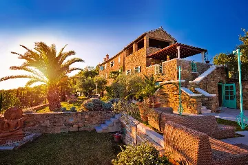 Spacious Country Villa with Pool in Motovun