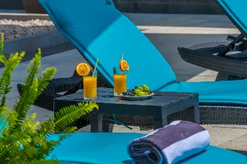 Contemporary 4-Bedroom Villa with Pool in Cavtat