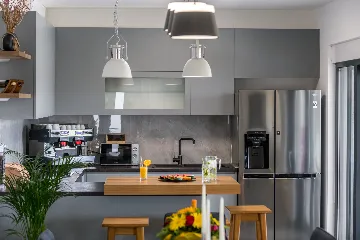 Contemporary 4-Bedroom Villa with Pool in Cavtat