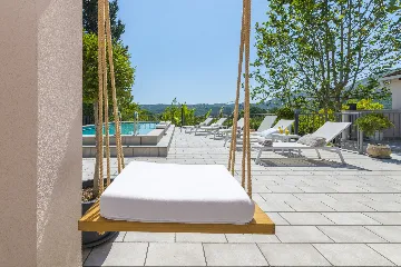 Spacious Family Villa with Pool in Mlini