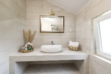 Spacious Family Villa with Pool in Mlini