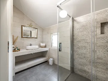 Spacious Family Villa with Pool in Mlini