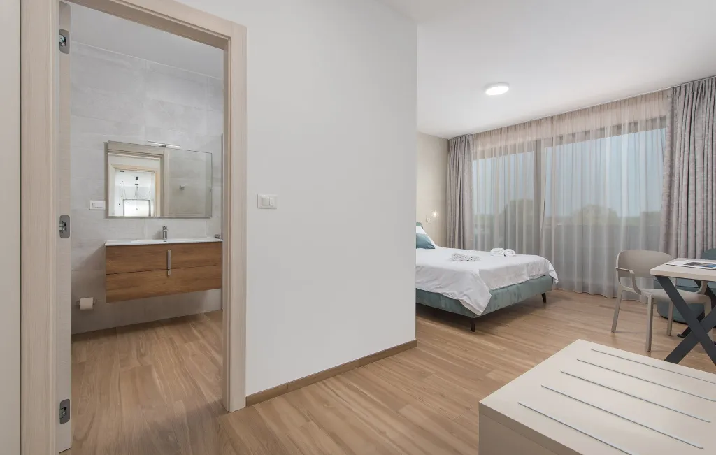 Modern Villa Retreat with Pool in Pazin