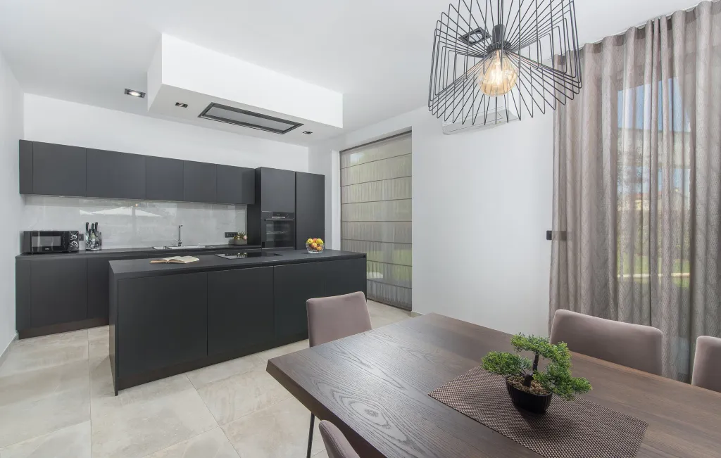 Modern Villa Retreat with Pool in Pazin