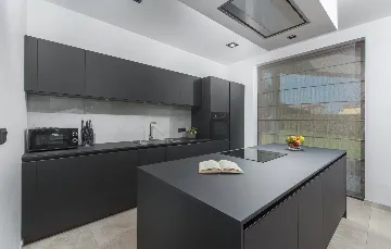 Modern Villa Retreat with Pool in Pazin