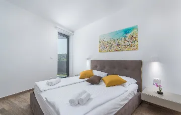 Modern Poolside Villa in Pazin with Jacuzzi & Sauna