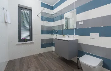 Modern Poolside Villa in Pazin with Jacuzzi & Sauna