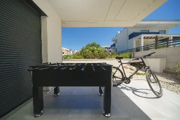 Modern 4-Bedroom Villa with Pool in Vodice