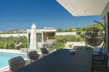 Modern 4-Bedroom Villa with Pool in Vodice