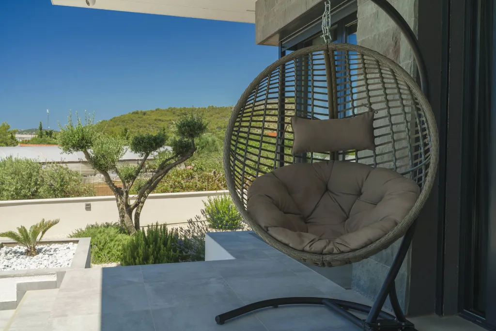Modern 4-Bedroom Villa with Pool in Vodice