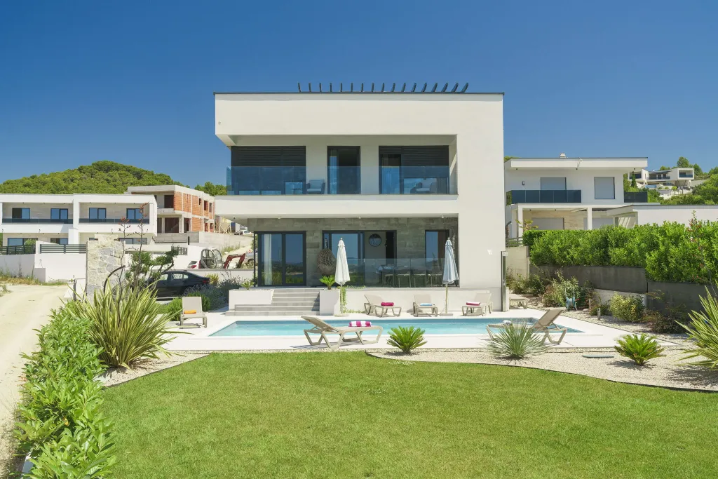 Modern 4-Bedroom Villa with Pool in Vodice
