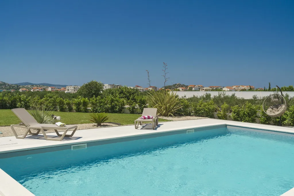 Modern 4-Bedroom Villa with Pool in Vodice