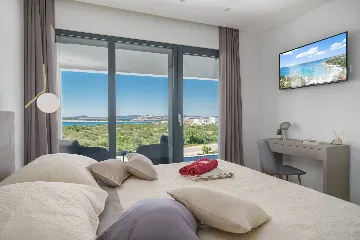 Modern 4-Bedroom Villa with Pool in Vodice