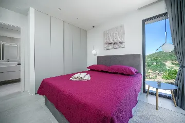 Modern 4-Bedroom Villa with Pool in Vodice