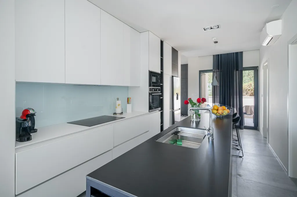 Modern 4-Bedroom Villa with Pool in Vodice