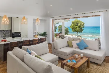 Contemporary Beachfront Villa with Pool in Bale