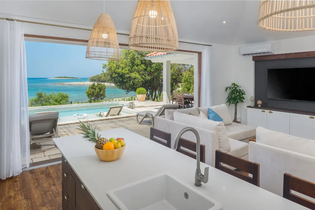 Contemporary Beachfront Villa with Pool in Bale