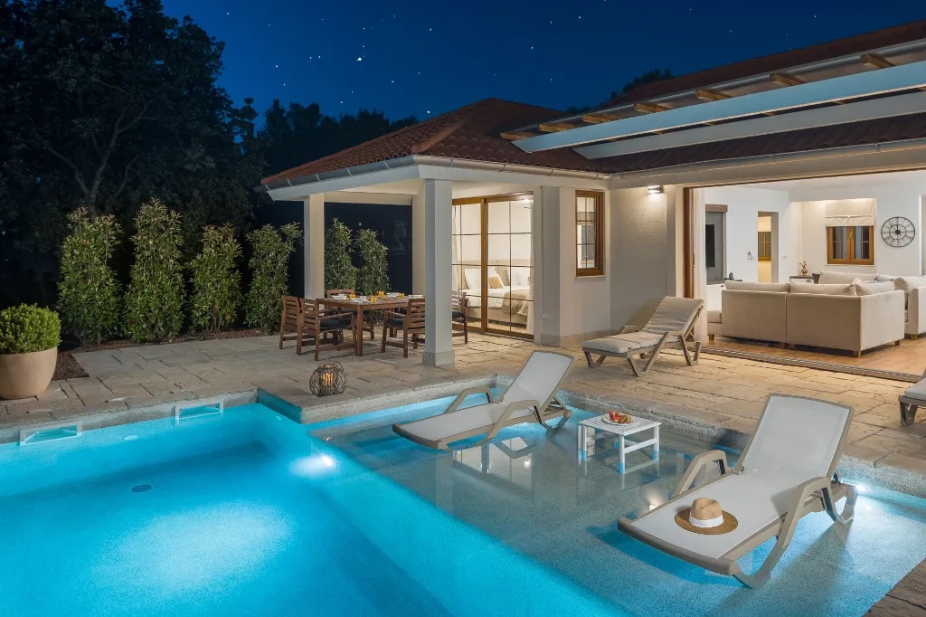 Contemporary Beachfront Villa with Pool in Bale