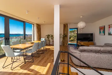 Private Villa Retreat with Pool in Kaštel Lukšić