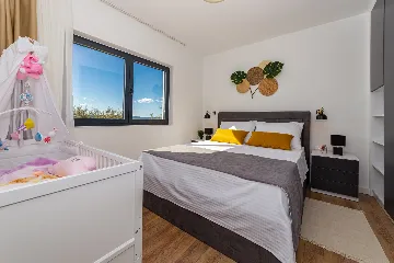 Private Villa Retreat with Pool in Kaštel Lukšić