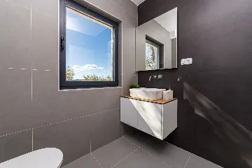 Private Villa Retreat with Pool in Kaštel Lukšić