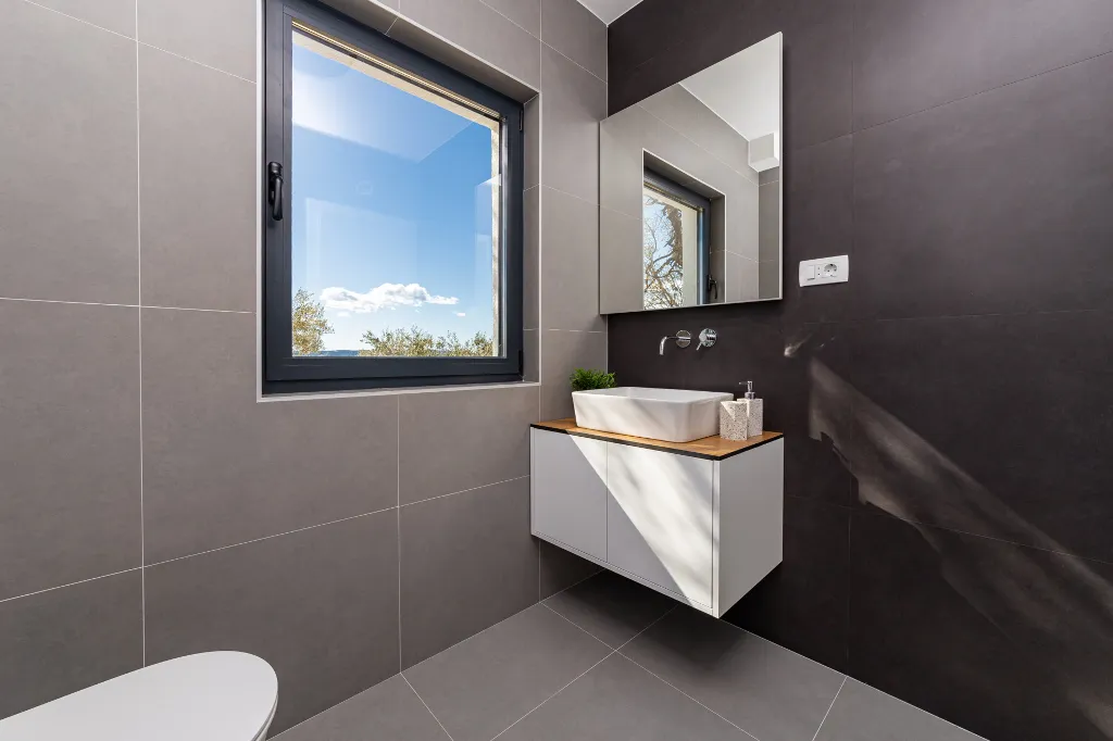 Private Villa Retreat with Pool in Kaštel Lukšić