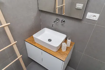 Private Villa Retreat with Pool in Kaštel Lukšić