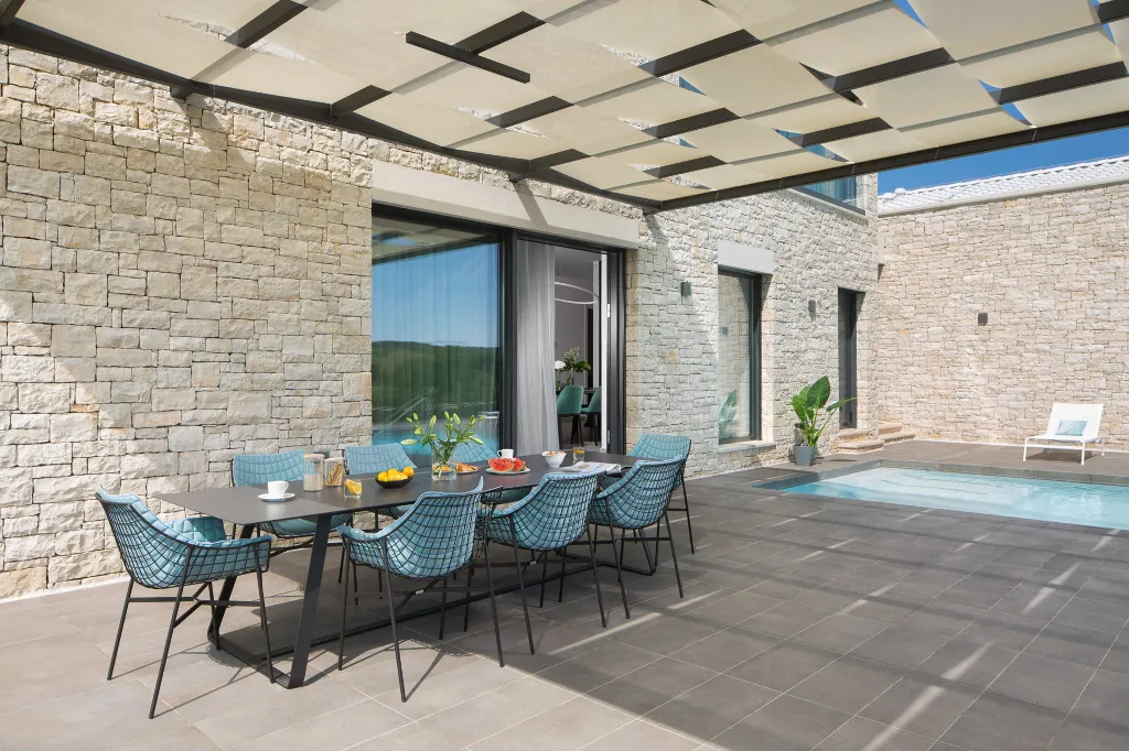 Elegant Spa Villa with Indoor and Outdoor Pools, Bale