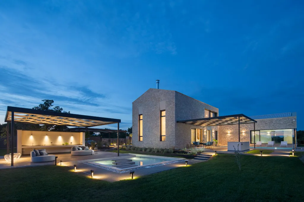 Elegant Spa Villa with Indoor and Outdoor Pools, Bale