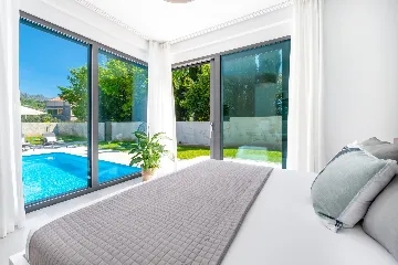 Modern Villa with Pool in Mlini