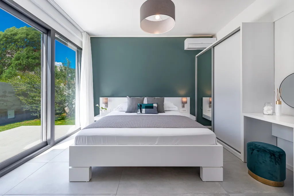 Modern Villa with Pool in Mlini