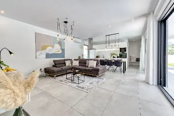 Modern Villa with Pool in Mlini