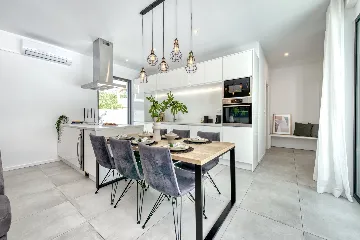 Modern Villa with Pool in Mlini