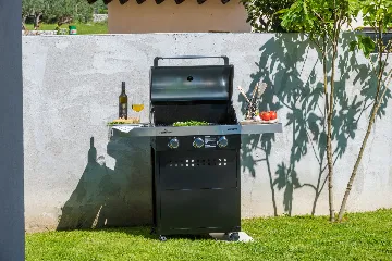 Modern Villa with Pool in Mlini