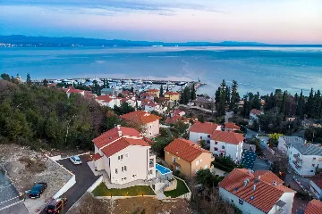 Spacious 6-Bedroom Villa with Pool in Opatija