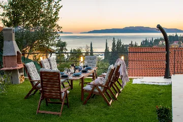 Spacious 6-Bedroom Villa with Pool in Opatija