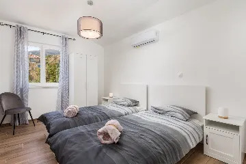 Spacious 6-Bedroom Villa with Pool in Opatija