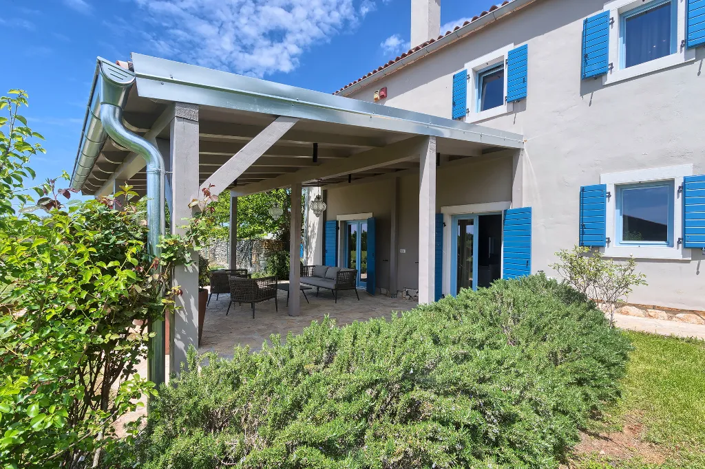Modern Villa with Pool and Wellness, Čabrunići