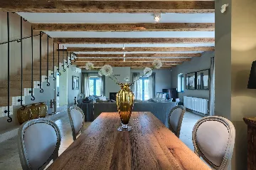 Modern Villa with Pool and Wellness, Čabrunići